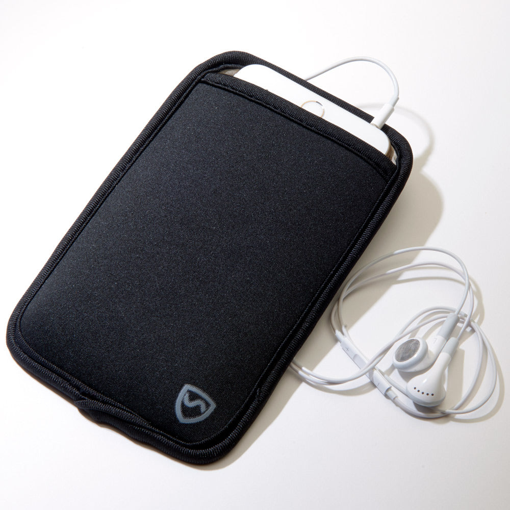 SYB EMF-blocking anti-radiation phone pouch for everyday travel use